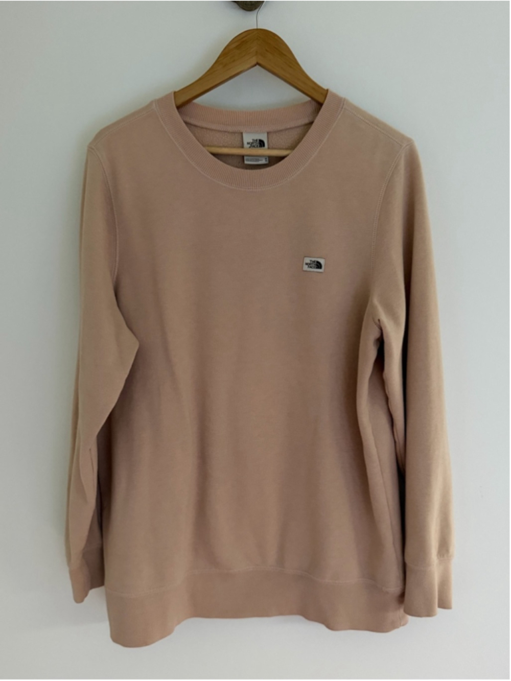 The North Face Women’s XL Beige Logo Crewneck Sweatshirt